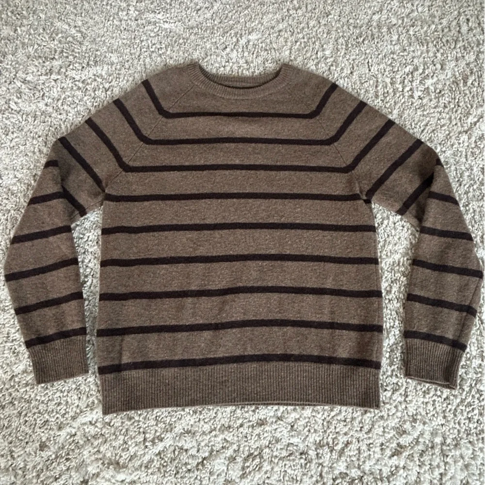 Express 100% Lambswool Brown Striped Crewneck Sweater Men’s Large